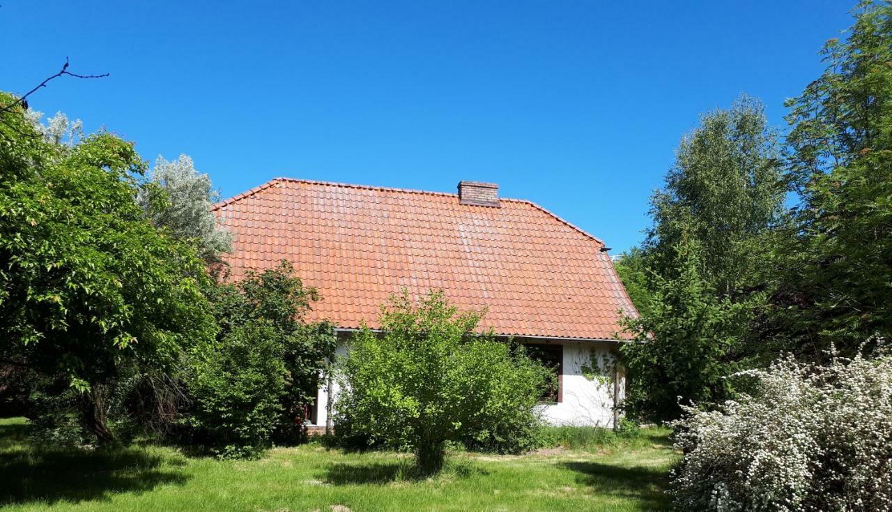 Villa Dom Kolo Rewala Paprotno Exterior foto